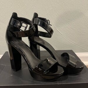Simply Vera Vera Wang Hong Kong Women's High Heel Sandals